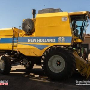 Colheitadeira New Holland TC5090