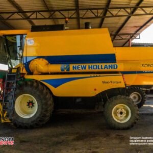 Colheitadeira New Holland TC5090 (02)